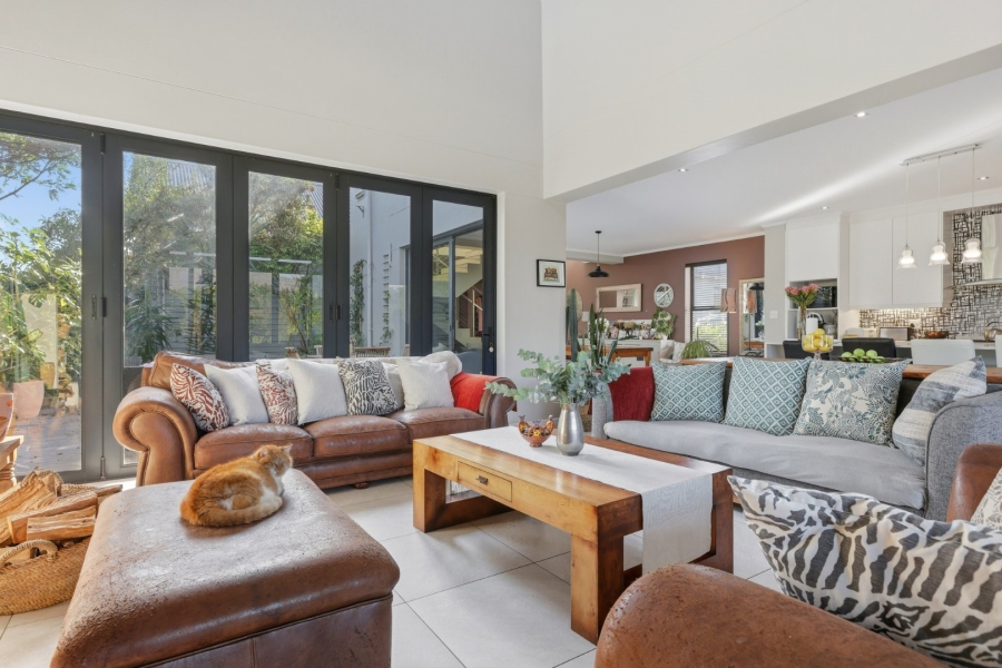 3 Bedroom Property for Sale in Lake Michelle Security And Eco Estate Western Cape